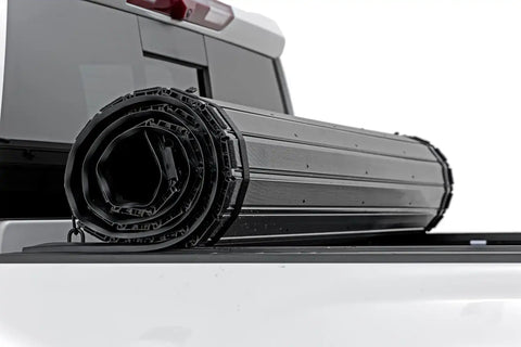 Rough Country 50120651 Hard Roll Up Bed Cover 6'9" Bed Chevy/GMC Silverado/Sierra 2500HD/3500HD (20-25)