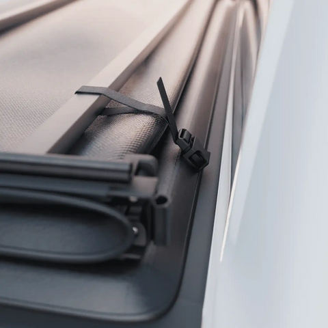 SC3 20-2718 Soft Trifold Tonneau RAM 15/25/35 (02-24) NO RamBox 8'