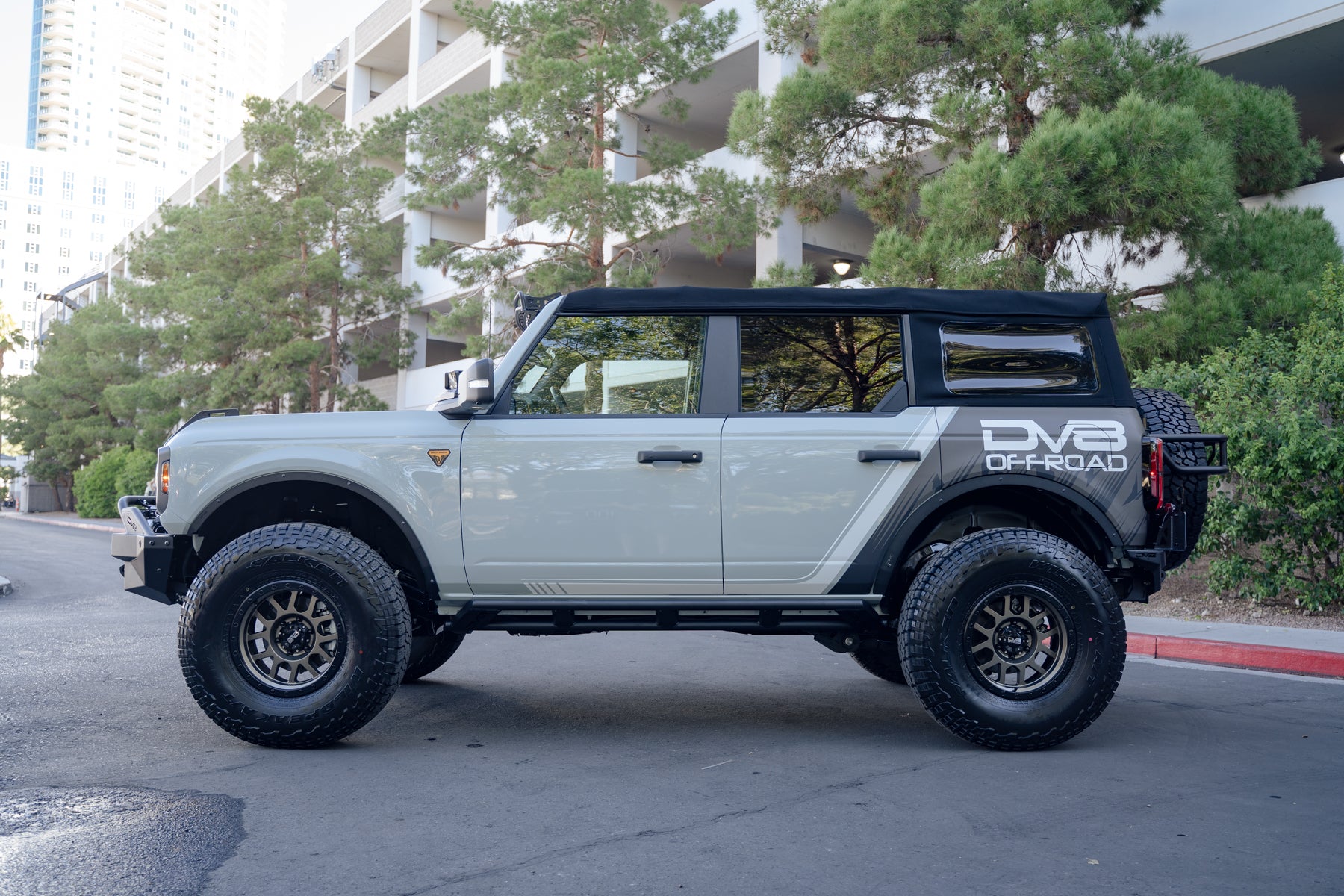 SRBR-01_On Vehicle (14).jpg