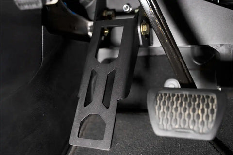 DV8 Offroad STJL-03 2018-22 Jeep JL/JT Adjustable Dead Pedal?