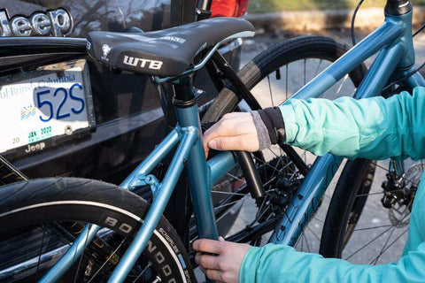 Swagman 64670 XTC2 Bike Rack 1-1/4 Inch And 2 Inch Receiver Hitch Mount for 2 Bikes