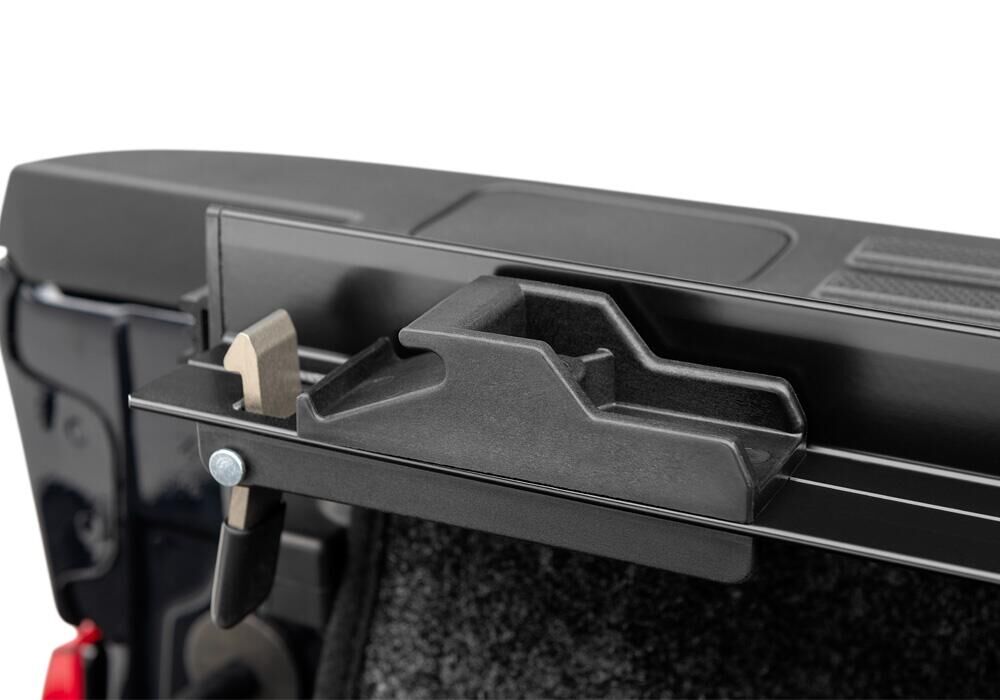 TRXTX_LoPro_21Ford-F150_Details_02TriggerLatch.jpg