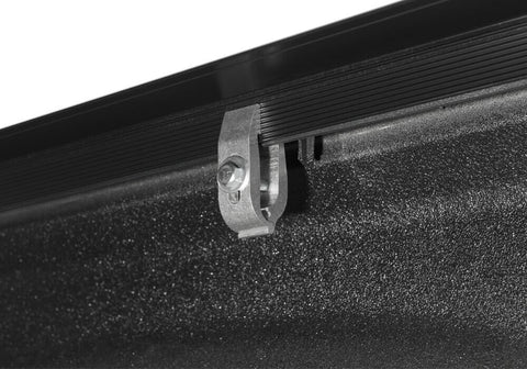 TRXTX_SentryCT_Dodge-Ram18_Details-Clamp.jpg