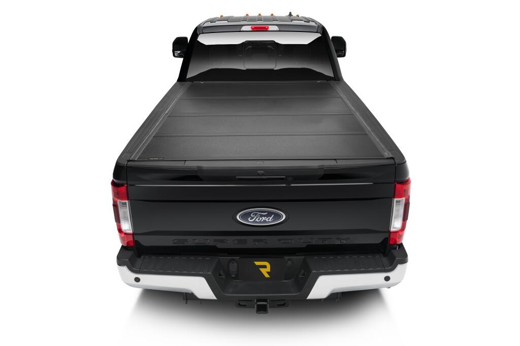 UC_ArmorFlex_20Ford-SuperDuty_Rear_01Closed_RT.jpg