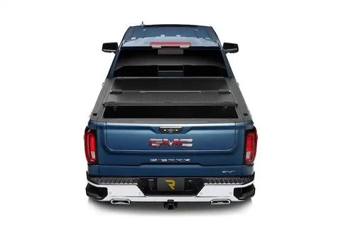 UnderCover SL54016 Tonneau Cover Select Hard Folding 17-24 Titan 6.5 ft With Or Without Utili-Track