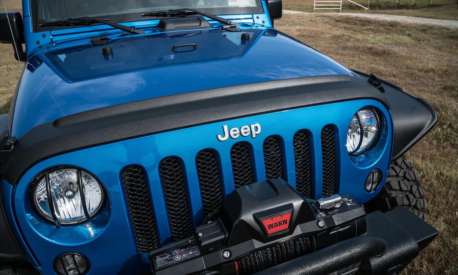 avs_aeroskinii_jeep_lifestyle.jpg