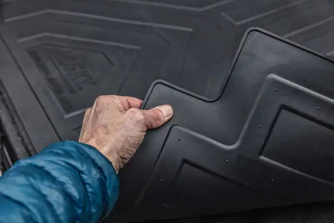 Husky Liner 16010 Bed Mat Direct-Fit Without Raised Edges Black Rubber Tailgate