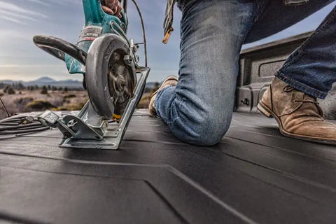 Husky Liner 16004 Bed Mat Direct-Fit Without Raised Edges Black Rubber Tailgate Chevy/GMC 5.8 ft