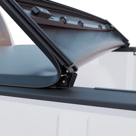 SC4 Pro 29-1356 Soft Tonneau SC4 Pro Soft Quadfold CHV/GMC Slv/SraHD (20-24) 6’9"