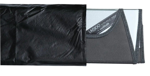 Covercraft ZUBAGV6 Vinyl storage bag allows convenient of sunscreen while not in use.