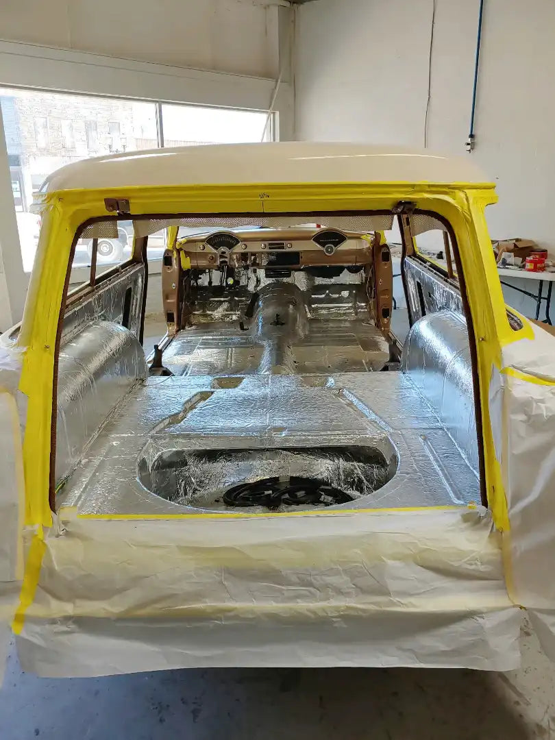 1955_Chevrolet_2 Door Wagon-Cargo spare tire well.jpg