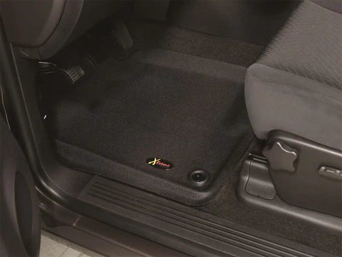 409801_on_vehicle_HR.jpg