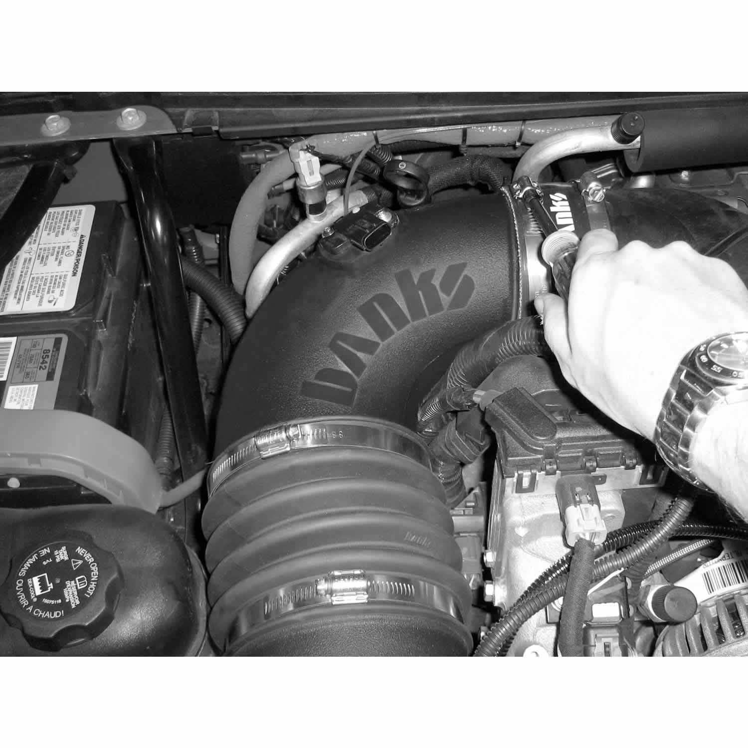 42172-D_4_chevy_LMM_ramair.jpg
