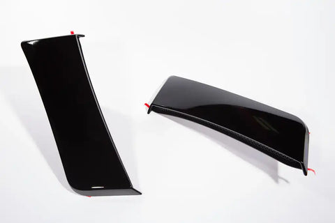 421878_quater_panel_side_scoops_black.jpg