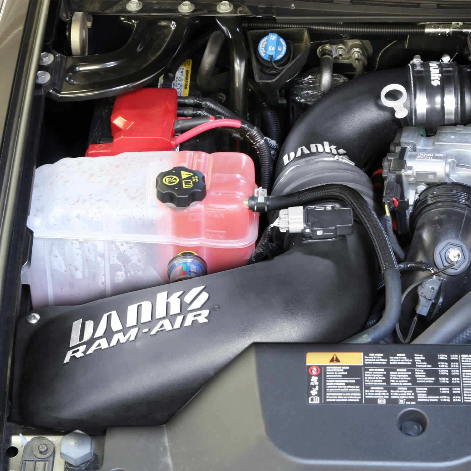 42230-D_2_chevy_LML_ramair.jpg
