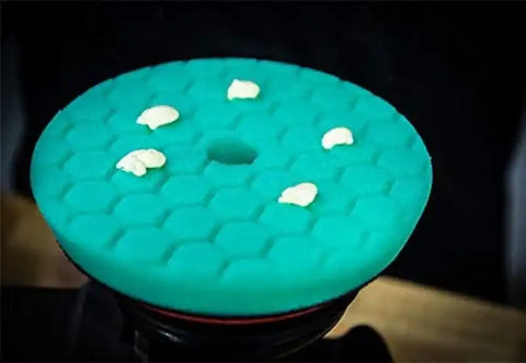 Chemical Guys Hex-Logic Quantum Heavy Polishing Pad - Green - 5.5in - Case of 12