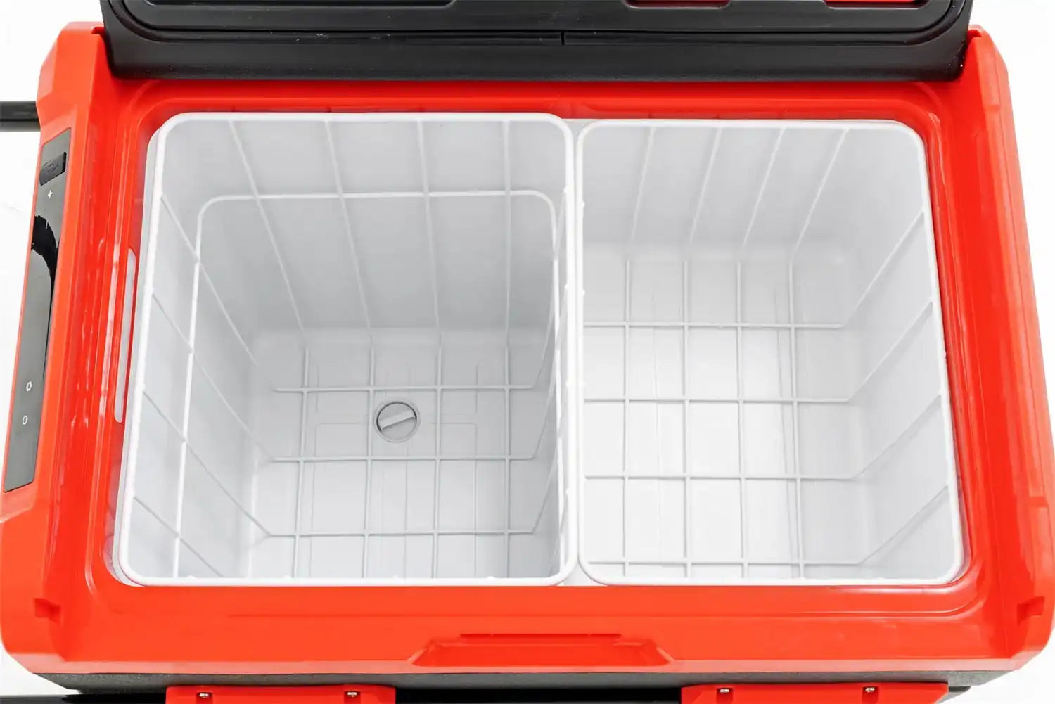 50l_portable_refrigerator_or_freezer_interior-99026_2_1.jpg