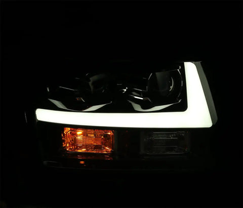 880285_3.jpg