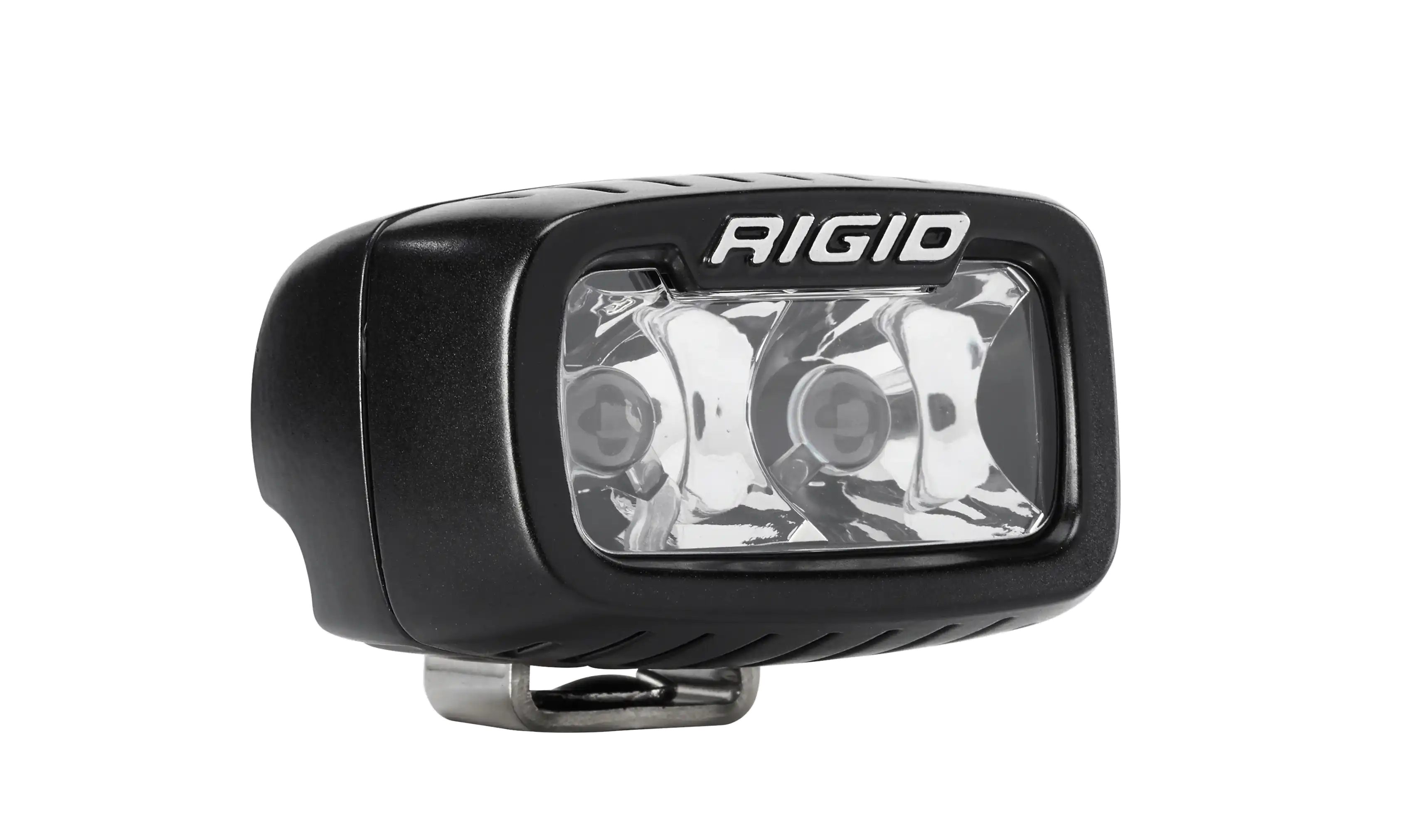 902213_SR-M_PRO_SPOT_SM.png