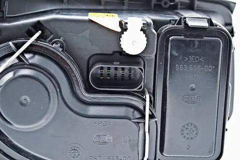 963660031.PT10.jpg