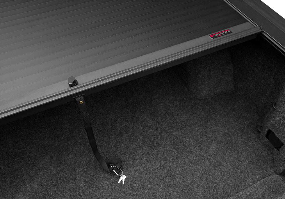 A-Series_20GMC_Sierra_Details_03PullStrap.jpg