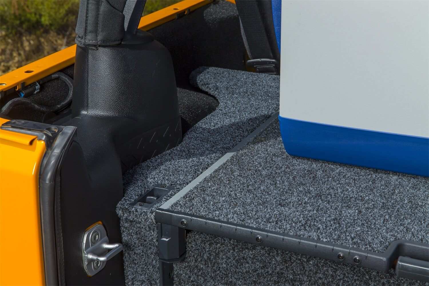 ARBJeepJKDrawerSystem_SideFloor.jpg
