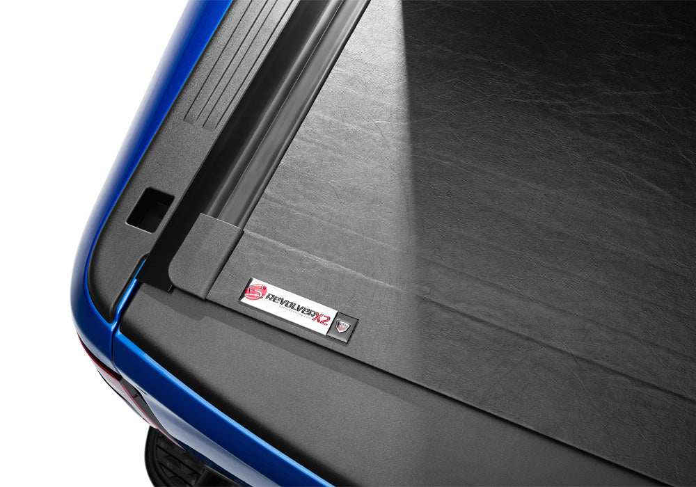 BK_Revolver-X2-2019-2022_HydroBlue-Ram1500_TRX_0222_Details_Badge_04.jpg