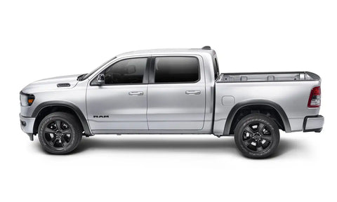 BWRbw_OEStyle_flare_21Ram1500_Side.jpg