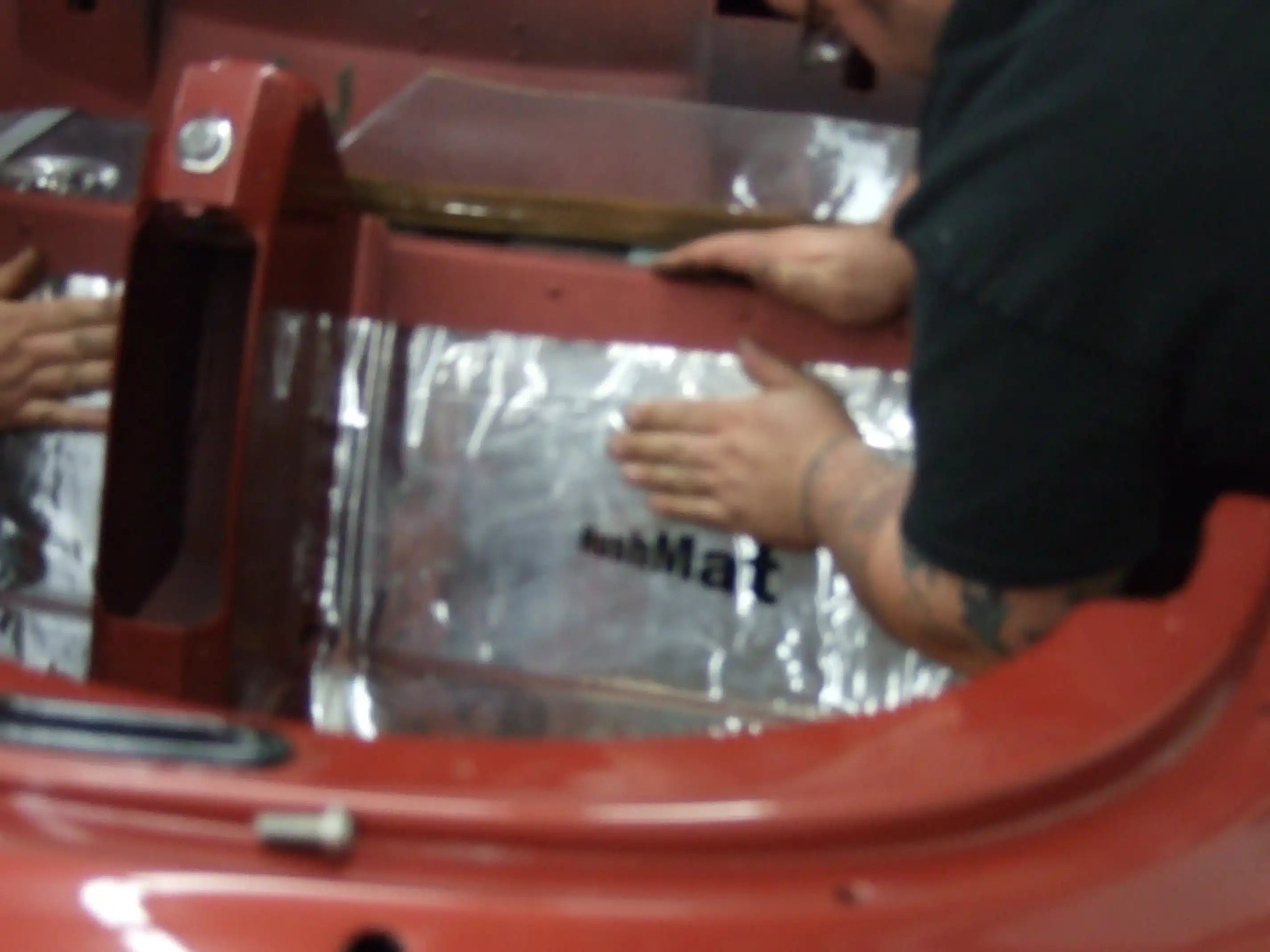 Corvette trunk install.jpg