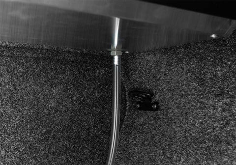 E-Series_21Ford-F150_Details_02DrainTube.jpg