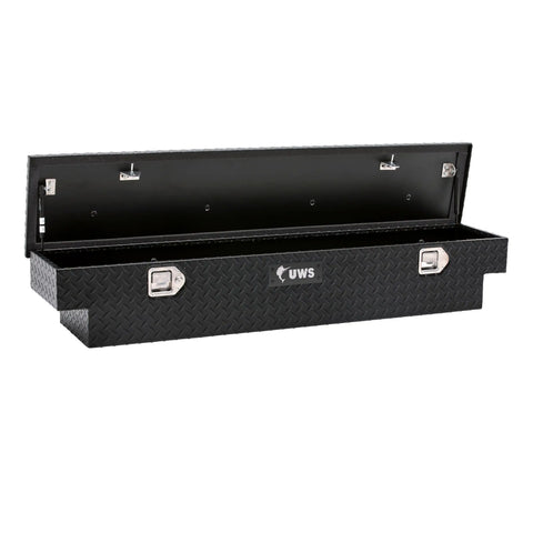EC10893-YV_3008x1990_ba.jpg