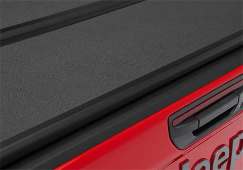 EX_SF2_Gladiator_TailgateDetail.jpg