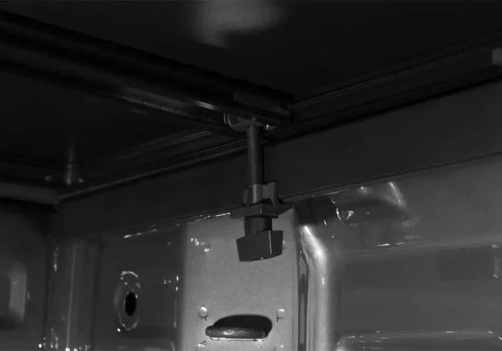 EX_TrifectaEseries_19Silverado_RailClamp.jpg