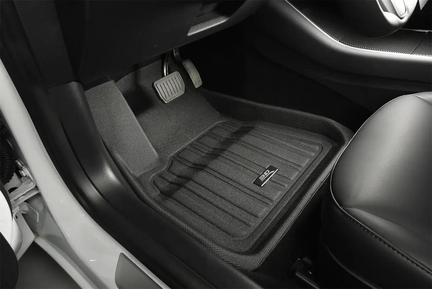 Elitect_Tesla_R1_Dr.jpg