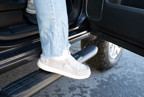 Fishbone Offroad FB21383 - 19-Current Silverado 1500 Double Cab 5 Inch Oval Side Step