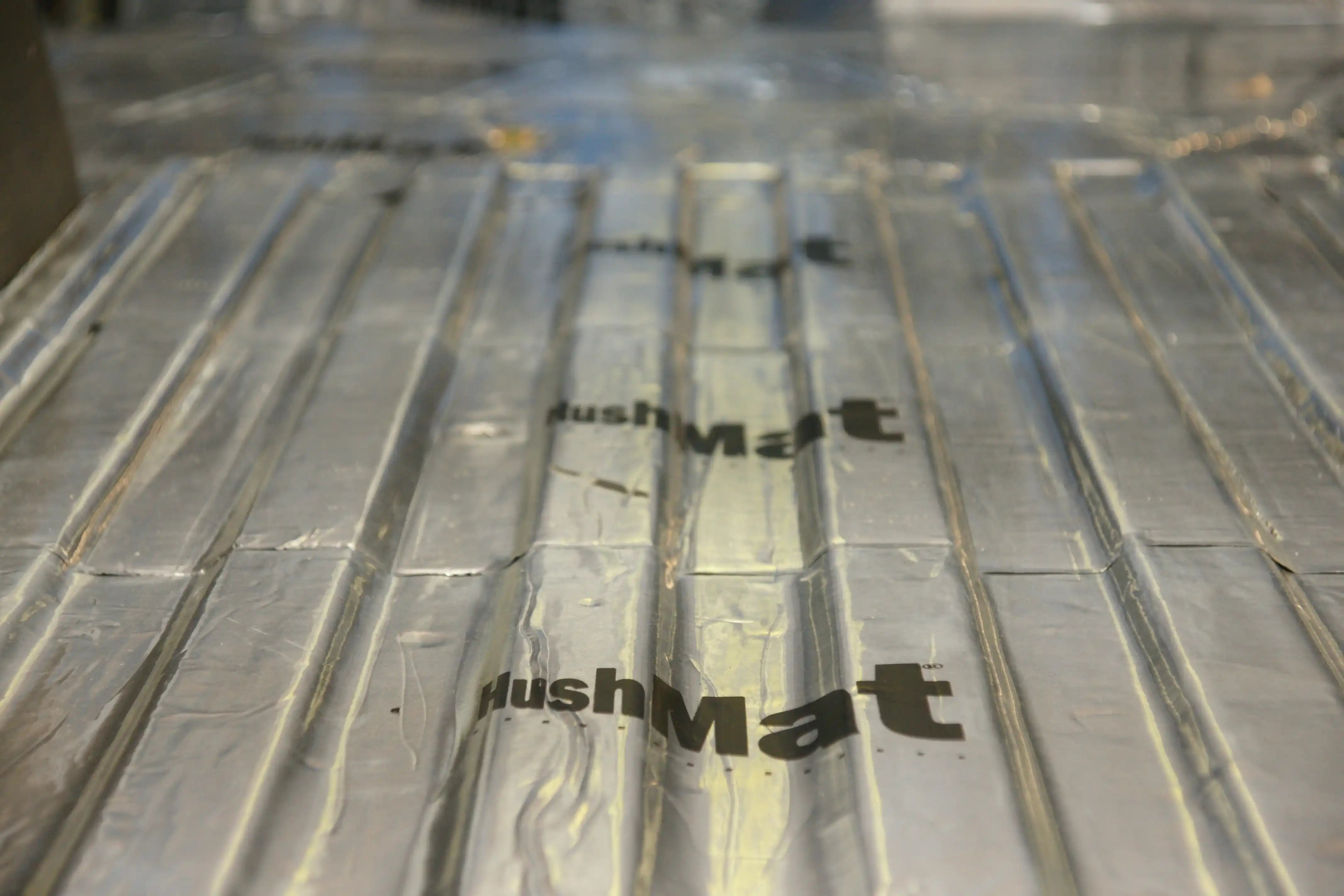 FLOOR_CLOSEUP_SILVER.JPG