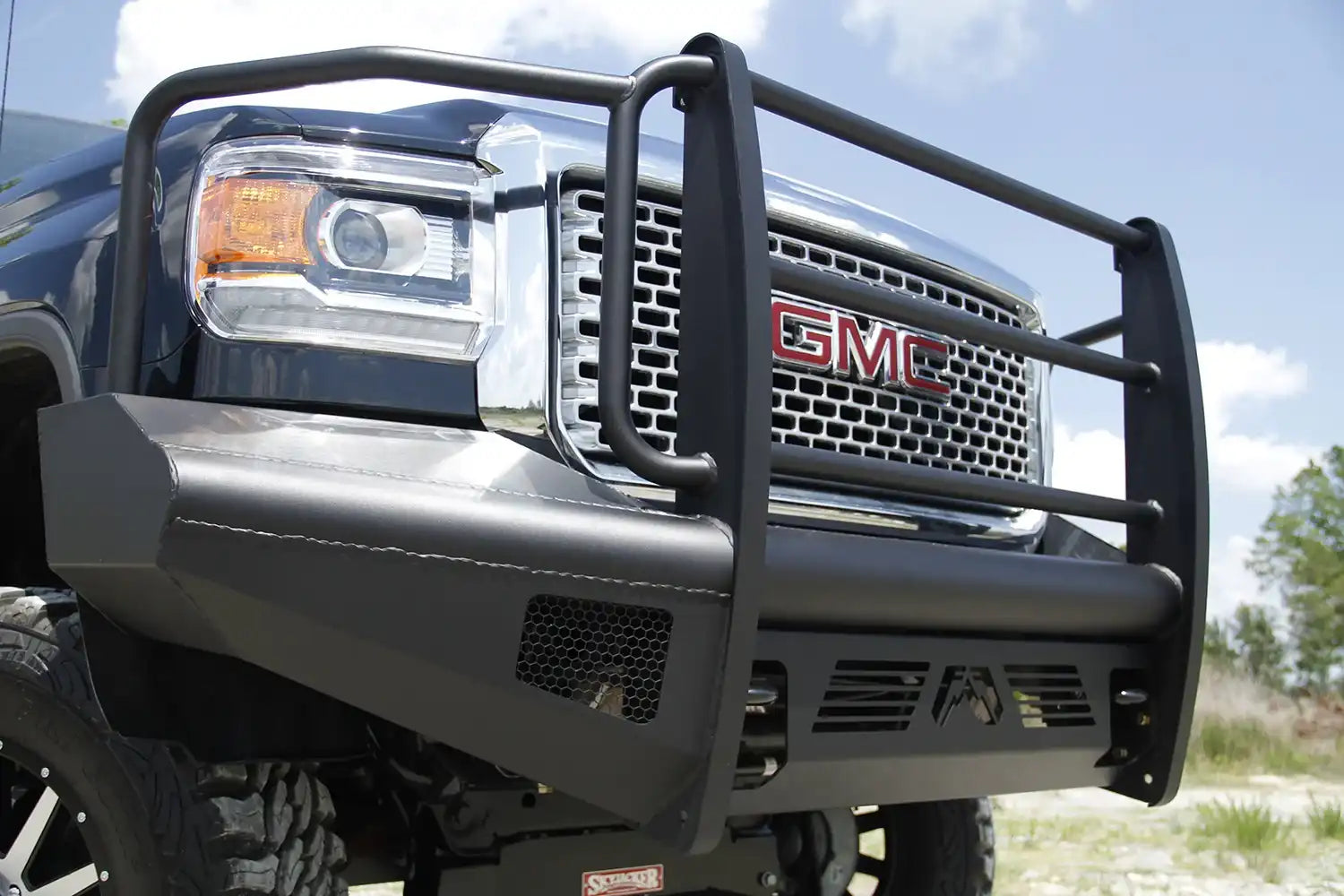 GM14-Q3160_v2.jpg
