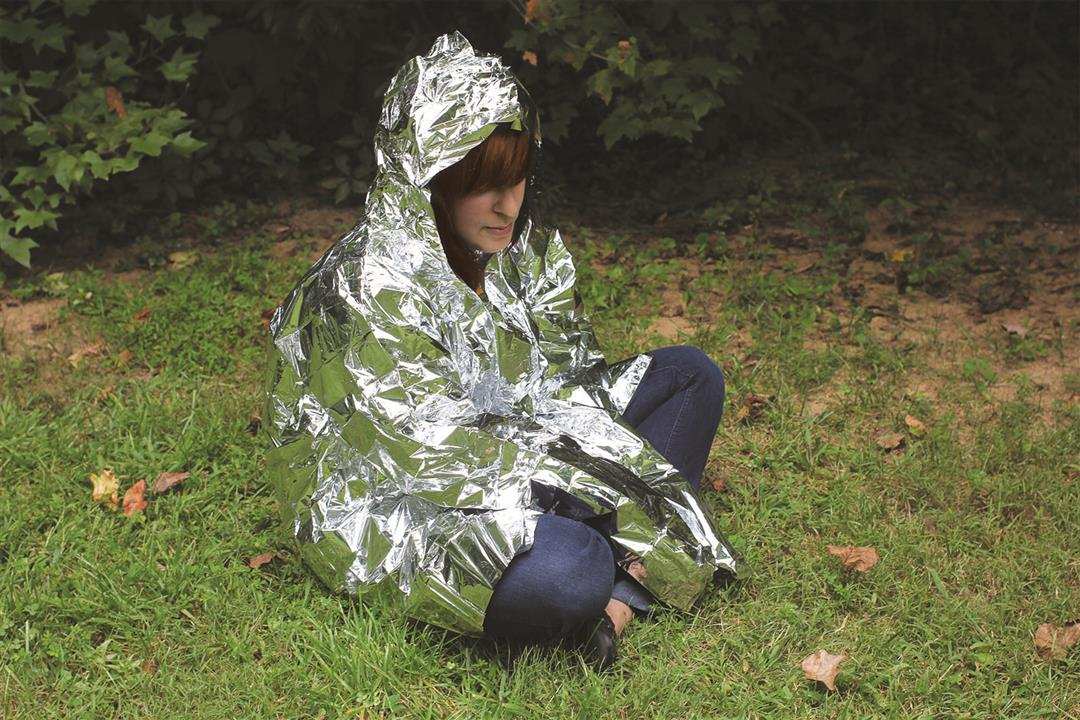 Camco 51320 Rain Poncho Survival Poncho