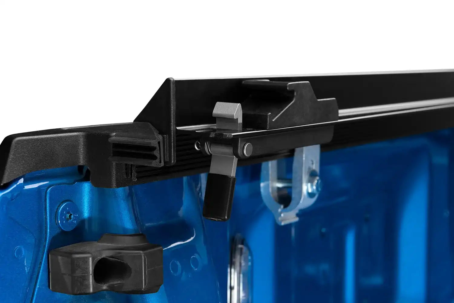 LDGenesis-EliteRoll-up20Ford-F150Details02.jpg