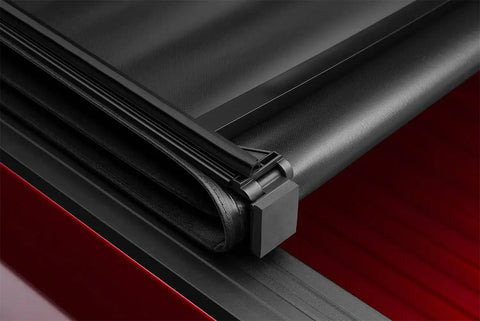 LD_Genesis_Trifold_19Chevy_Details02Hinge.jpg