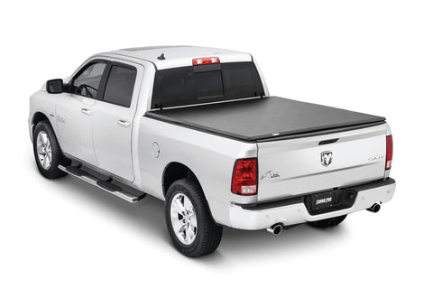 LR-2010_P04_HR_1.jpg