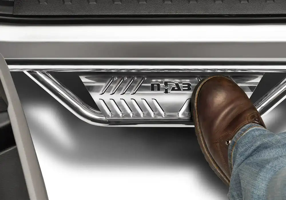 NFB_SSteel_Podium_Closeup2.jpg