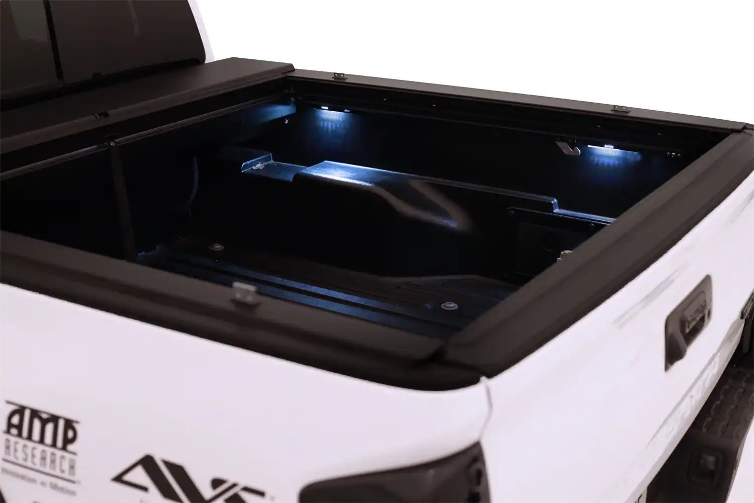 NIGHTFX_GuideLights_Y7_Truckbed.jpg