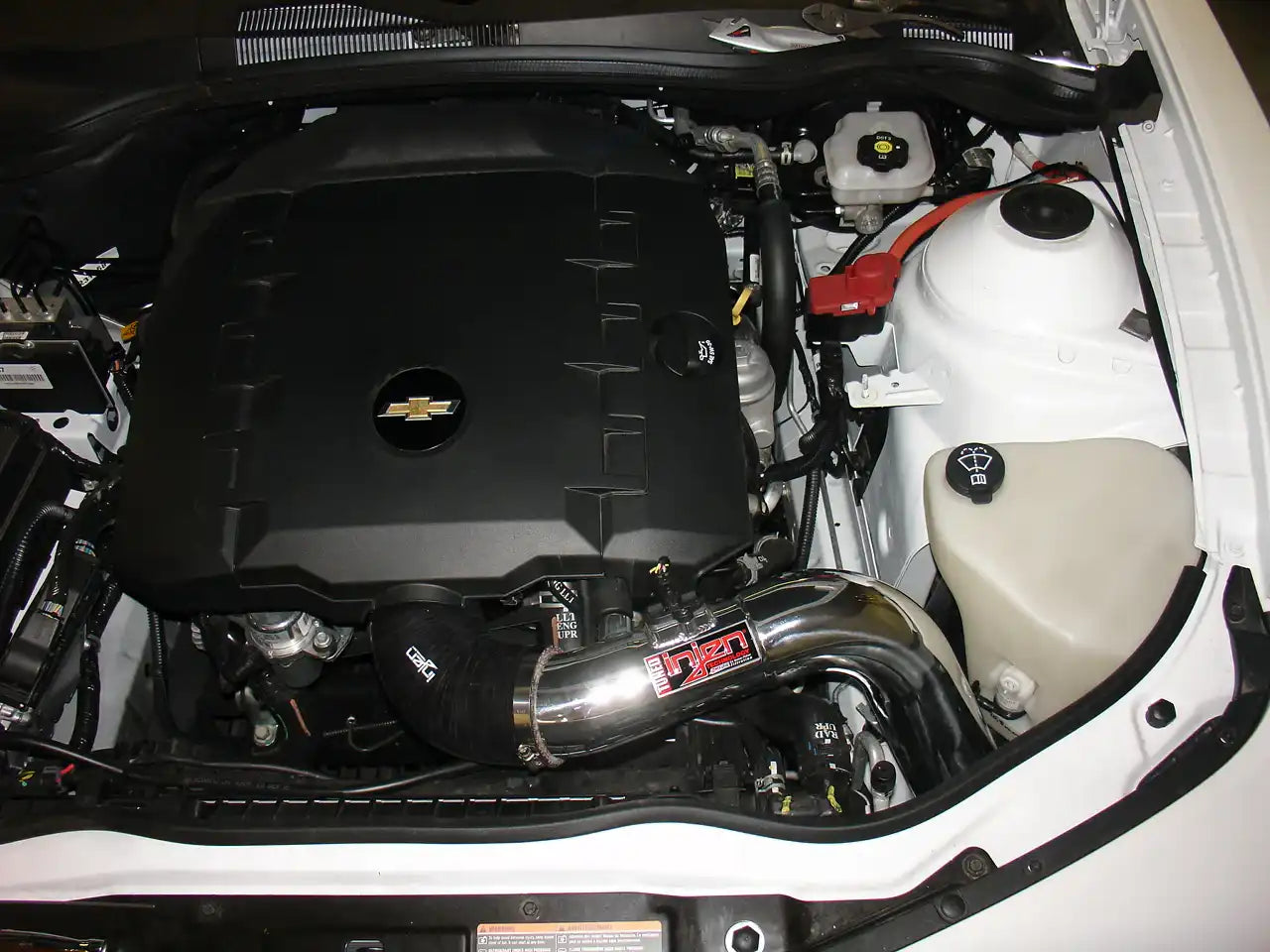PF7012WB_P06_01.JPG