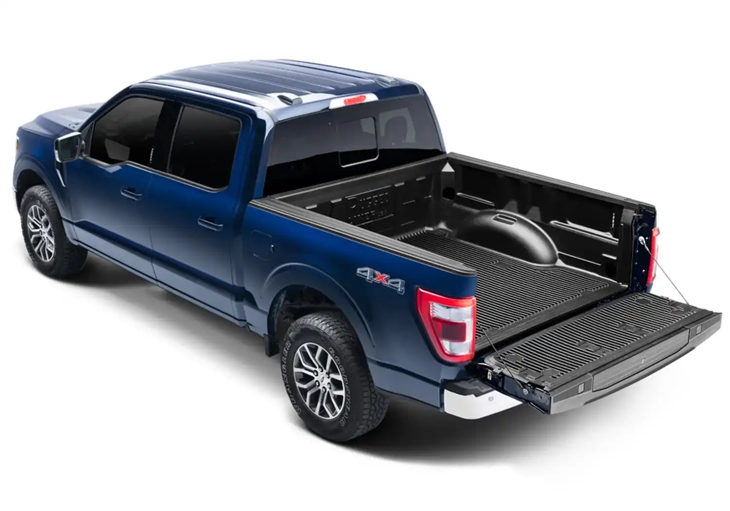 RL_BedLiner_21F150_Rear_TailgateOpen.jpg