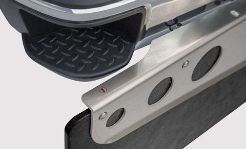 ROCKSTAR-FEATURE-Contours_to_Fit_Bumper.jpg