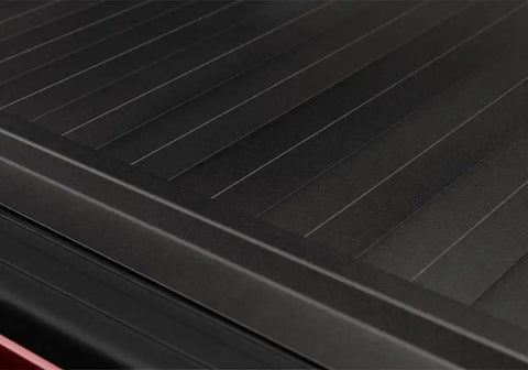RX_IX_Dodge-Ram_2019_Red_Details_02CoverTop.jpg