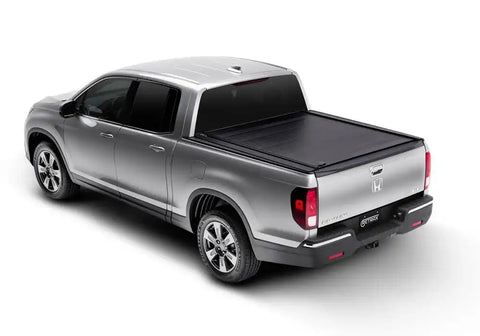 RX_OneMX_Ridgeline_Silver_01Closed.jpg