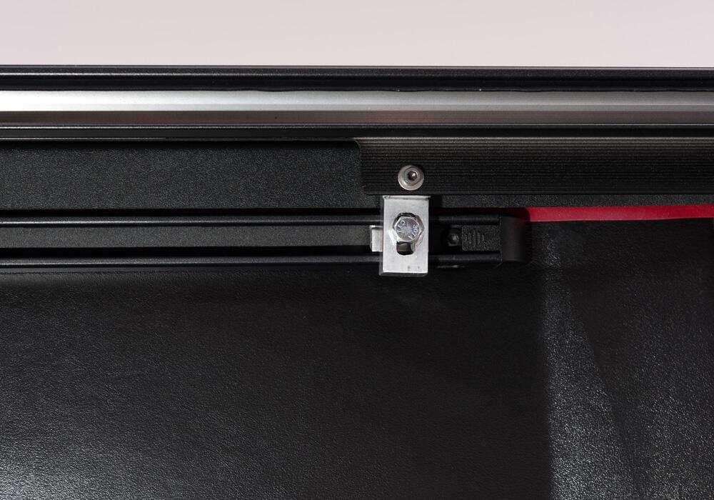 RX_OneMX_Toyota-Tacoma_Red_Details_04RailClamp.jpg