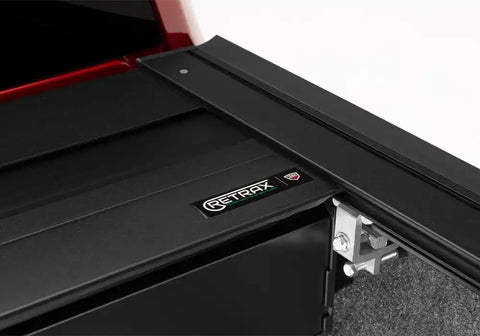 RX_OneXR_TraxRail_Ford-Raptor_Details_01Canister.jpg